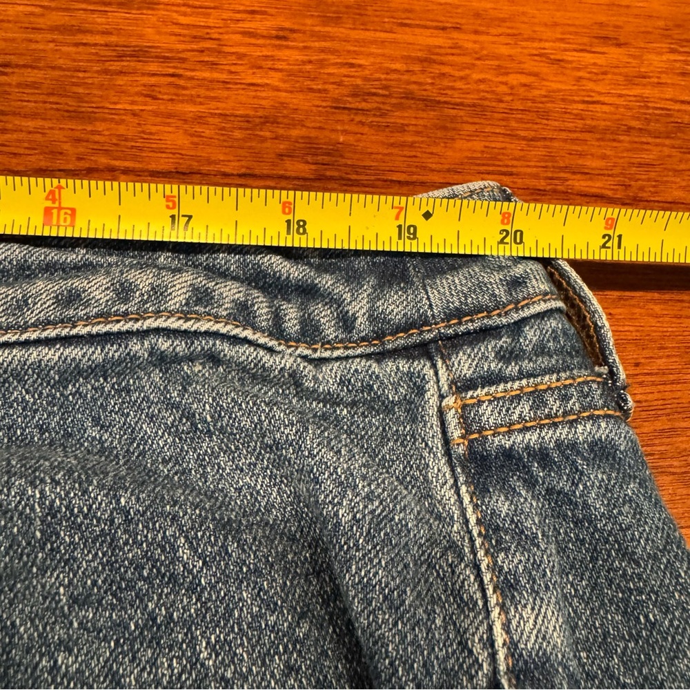 Torrid‎ Classic Denim High Rise Straight Artisan Hem Jeans Mild Distressing 18T - Picture 12 of 12